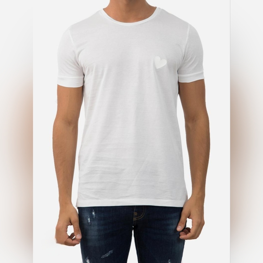 Inimigo Cream Embroidered Heart Detail Men's T-Shirt